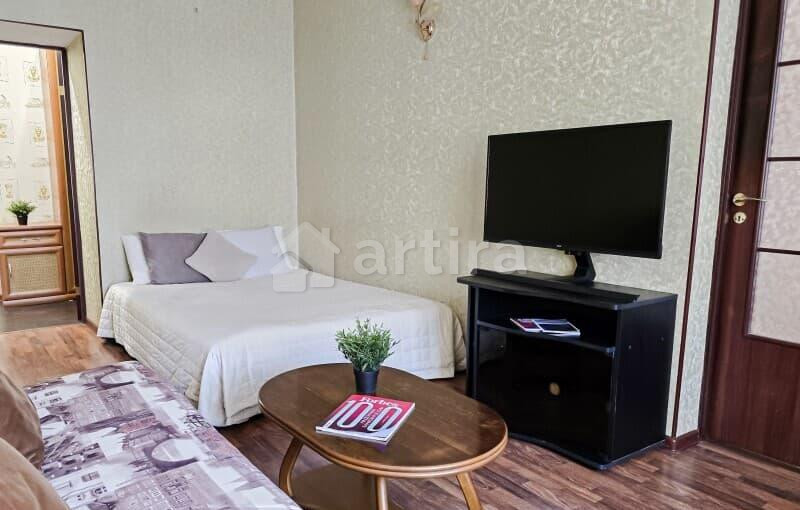 2-комн. квартира, 72 м2, 1/5 эт. Норильск - изображение 1