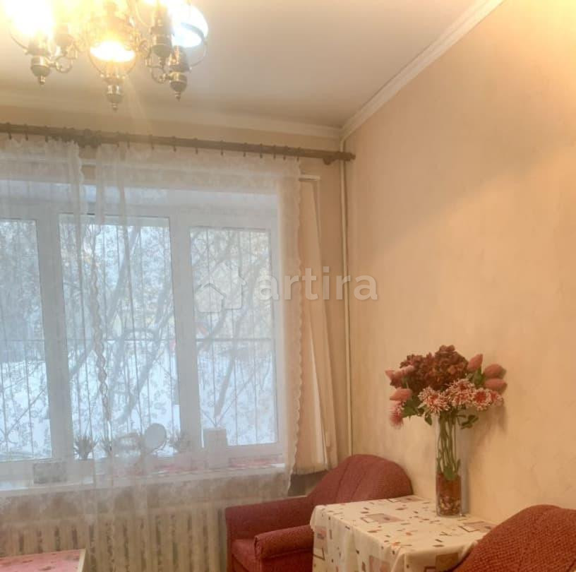 Комната, 13.7 м2, 1/5 эт. Москва - изображение 1