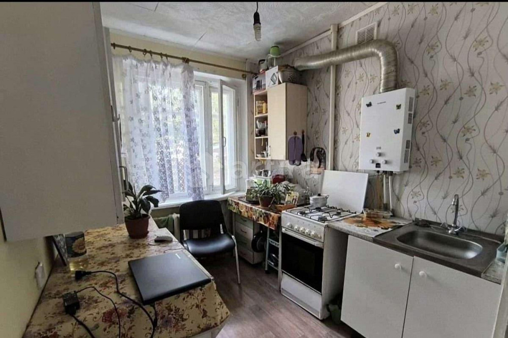 Комната, 33 м2, 1/5 эт. Самара - изображение 1