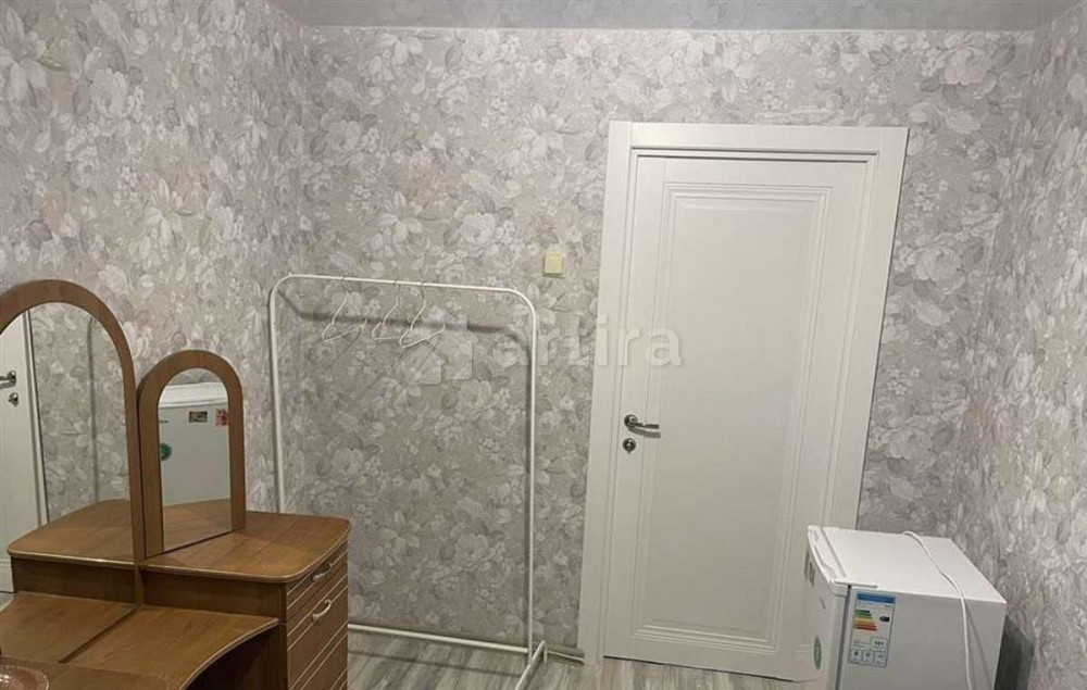 Комната, 10 м2, 5/5 эт. Самара - изображение 2