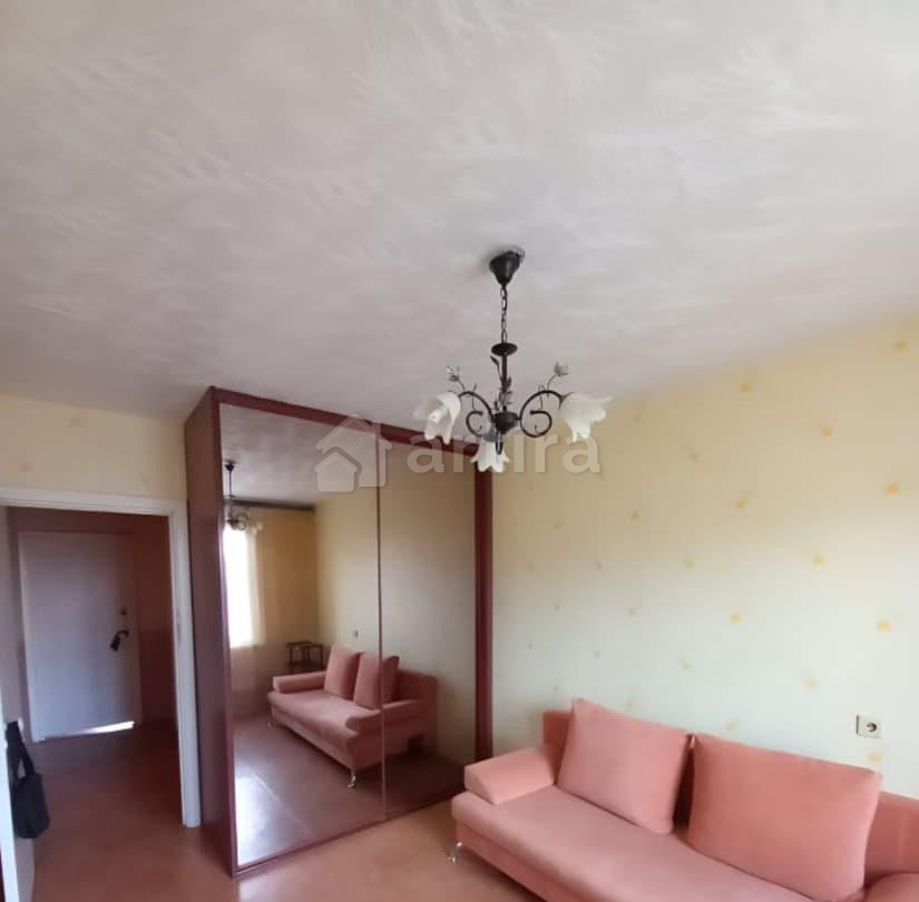 Комната, 60 м2, 3/10 эт. Екатеринбург - изображение 1