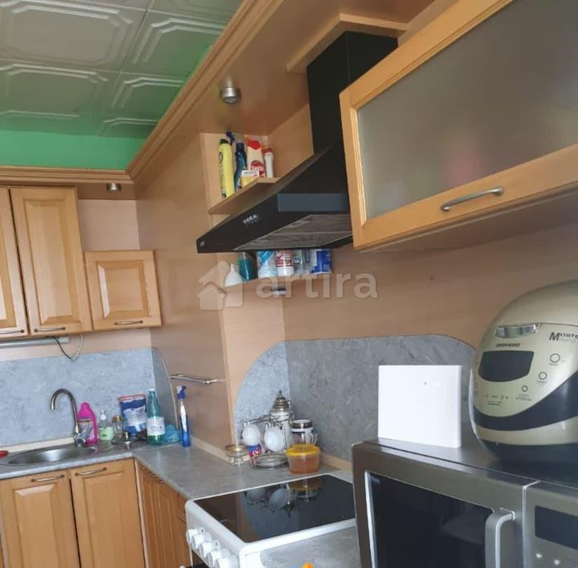 Комната, 78 м2, 14/16 эт. Санкт-Петербург - изображение 1