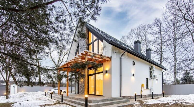 Коттедж, 200 м2 Москва - изображение 1