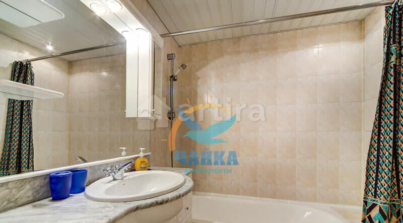 4-комн. квартира, 140 м2, 2/6 эт. Санкт-Петербург - изображение 6