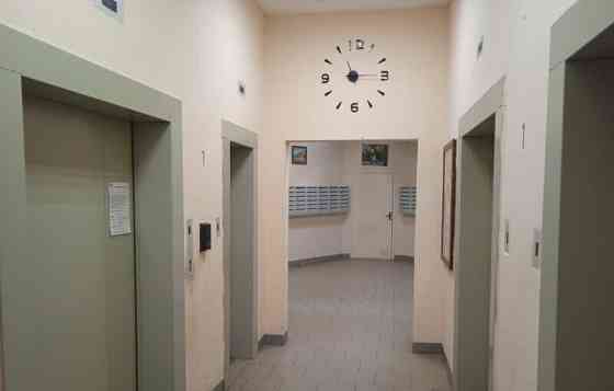 1-комн. квартира, 37 м2, 3/24 эт. Москва