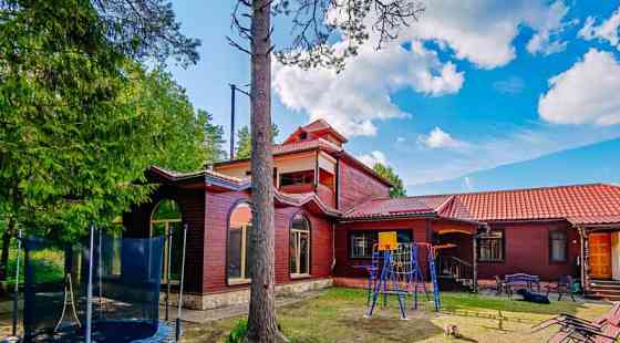 Коттедж, 300 м2 Гатчина