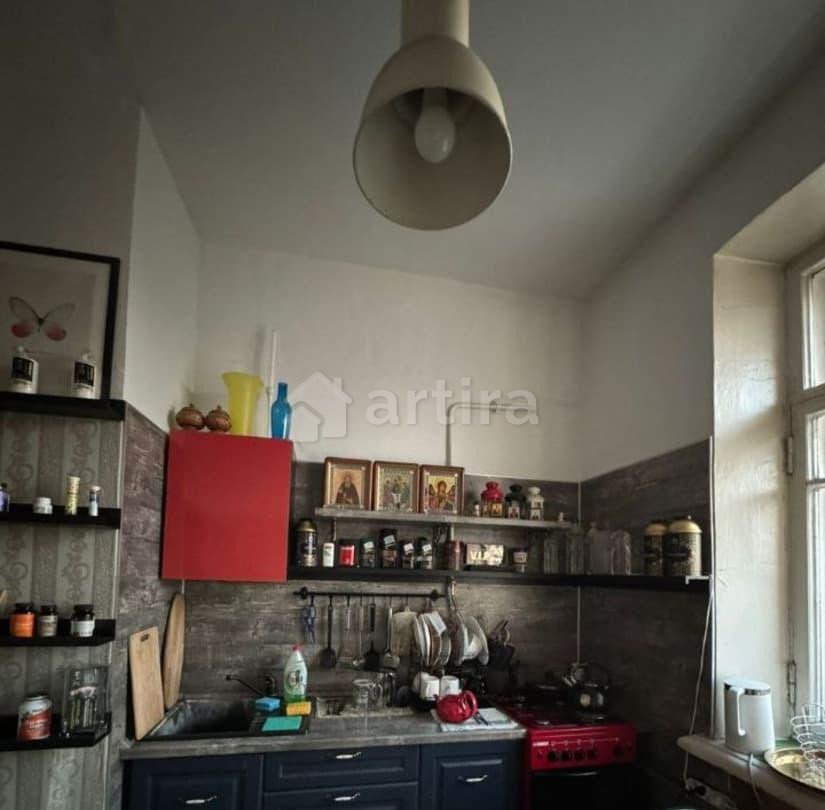 Комната, 22 м2, 8/8 эт. Москва - изображение 1