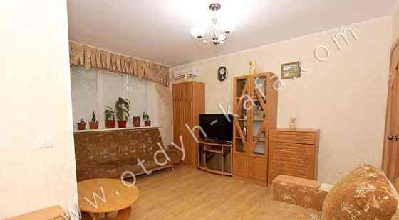 3-комн. квартира, 68 м2, 1/5 эт. Феодосия