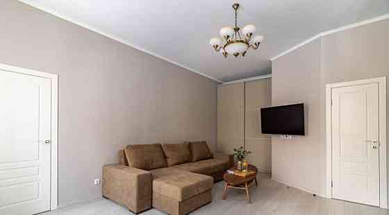 3-комн. апарт-ы, 80 м2, 2/5 эт. Санкт-Петербург