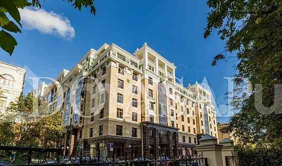 4-комн. квартира, 202 м2, 4/8 эт. Москва