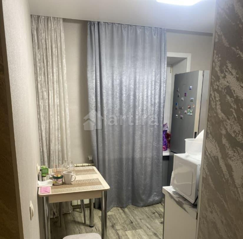 Комната, 15 м2, 4/5 эт. Новосибирск - изображение 1