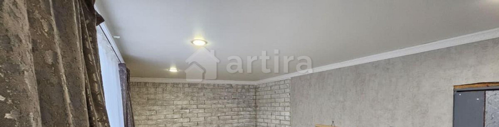 Комната, 10 м2, 1/5 эт. Казань - изображение 1