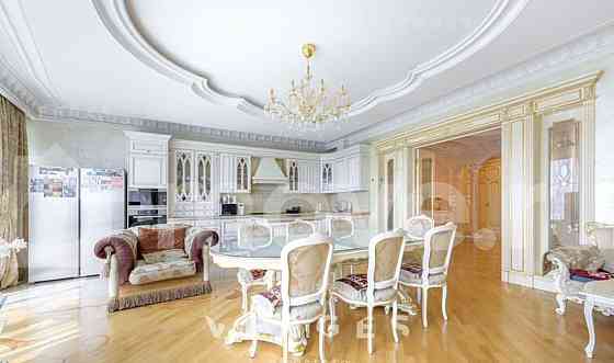 5-комн. квартира, 194 м2, 20/37 эт. Москва