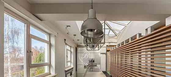 Дом, 400 м2, 6 соток, 2 эт. Москва