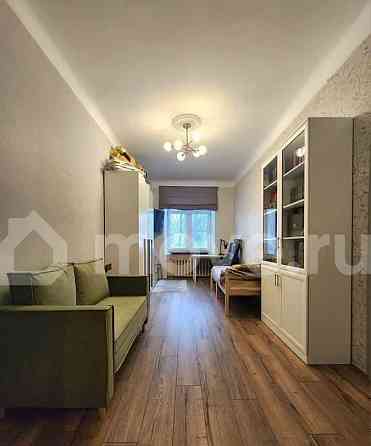 2-комн. квартира, 54.2 м2, 1/8 эт. Москва