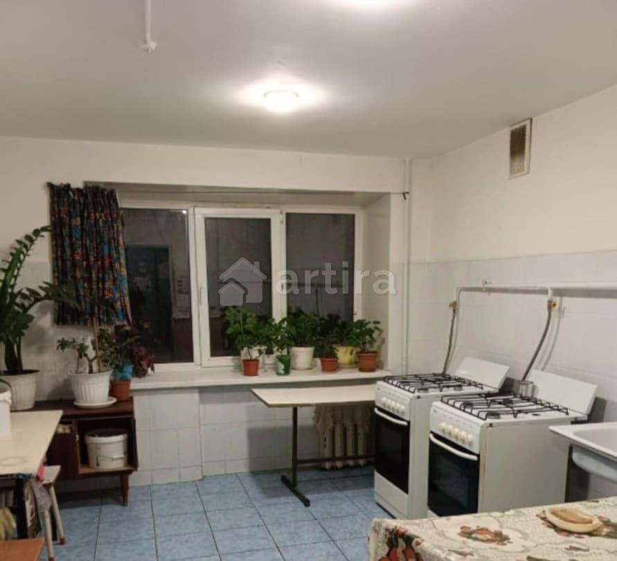 Комната, 21 м2, 3/5 эт. Нижнекамск - изображение 4