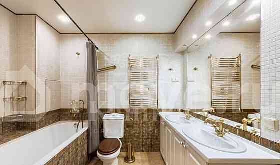 5-комн. квартира, 150 м2, 7/10 эт. Москва