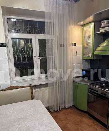 4-комн. квартира, 106.2 м2, 2/8 эт. Москва