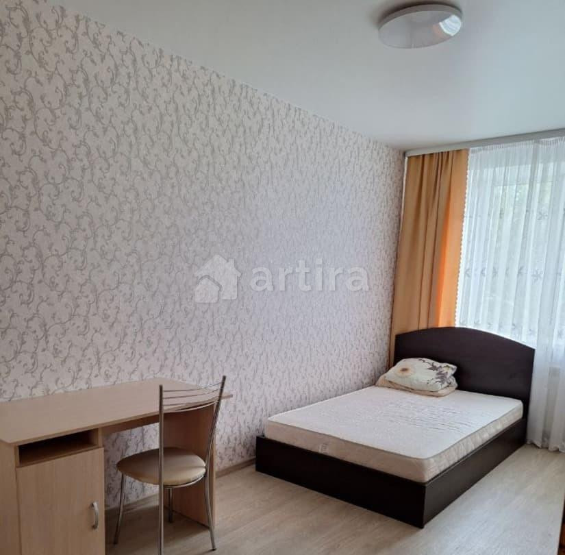 Комната, 60 м2, 5/5 эт. Йошкар-Ола - изображение 1