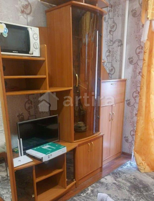 Комната, 32 м2, 1/9 эт. Ижевск - изображение 1