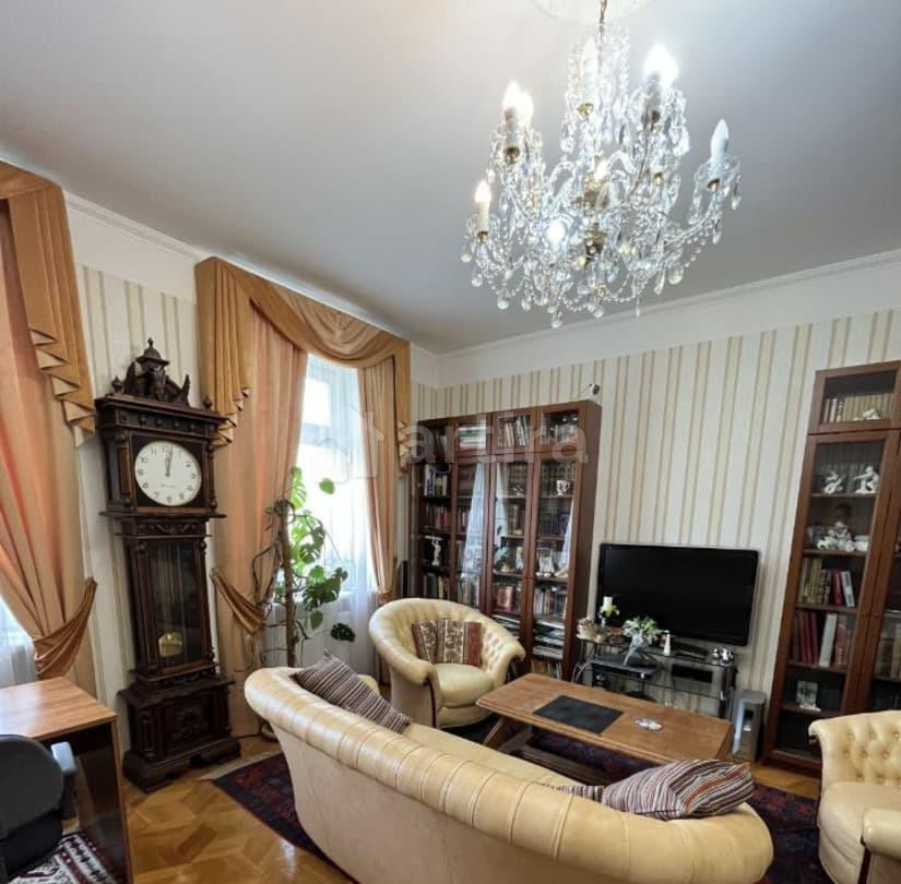 Комната, 26 м2, 4/8 эт. Москва - изображение 1