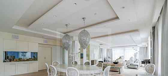 Дом, 560 м2, 2 сотки, 3 эт. Москва