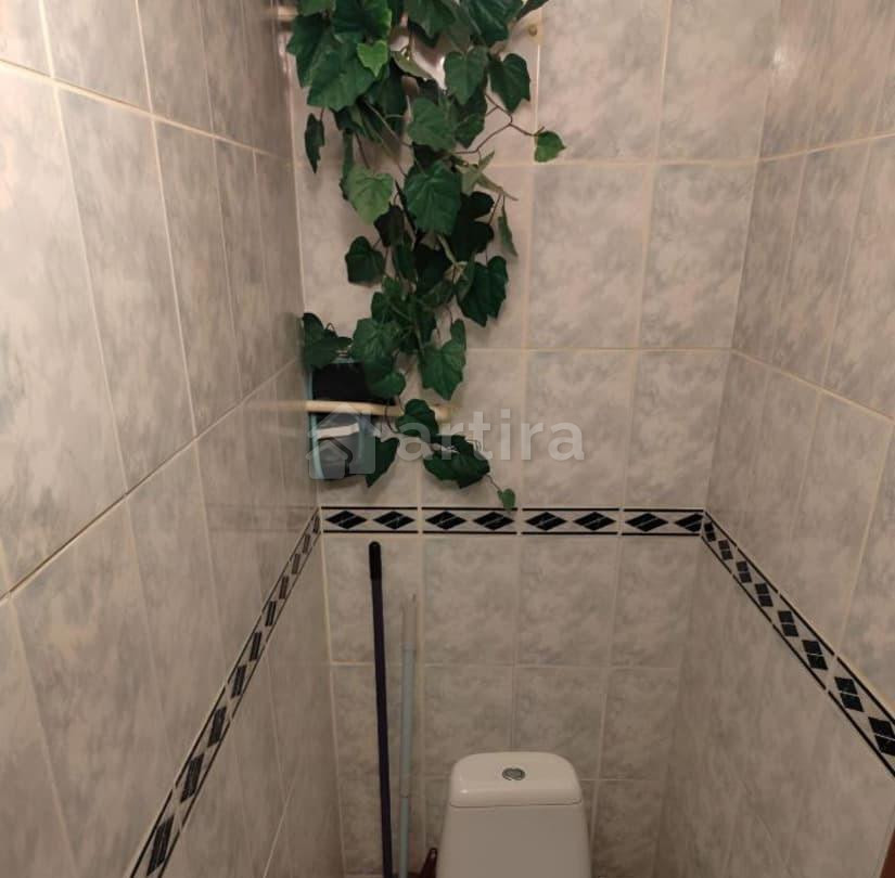 Комната, 74 м2, 4/5 эт. Санкт-Петербург - изображение 3