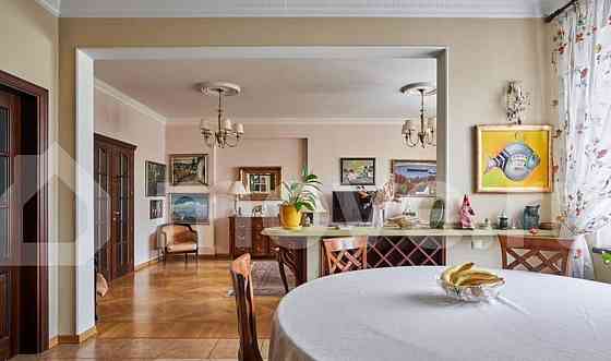 4-комн. квартира, 162.6 м2, 7/10 эт. Москва