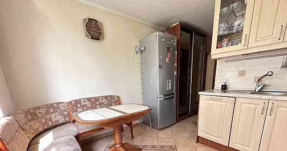 Комната, 12 м2, 3/14 эт. Санкт-Петербург