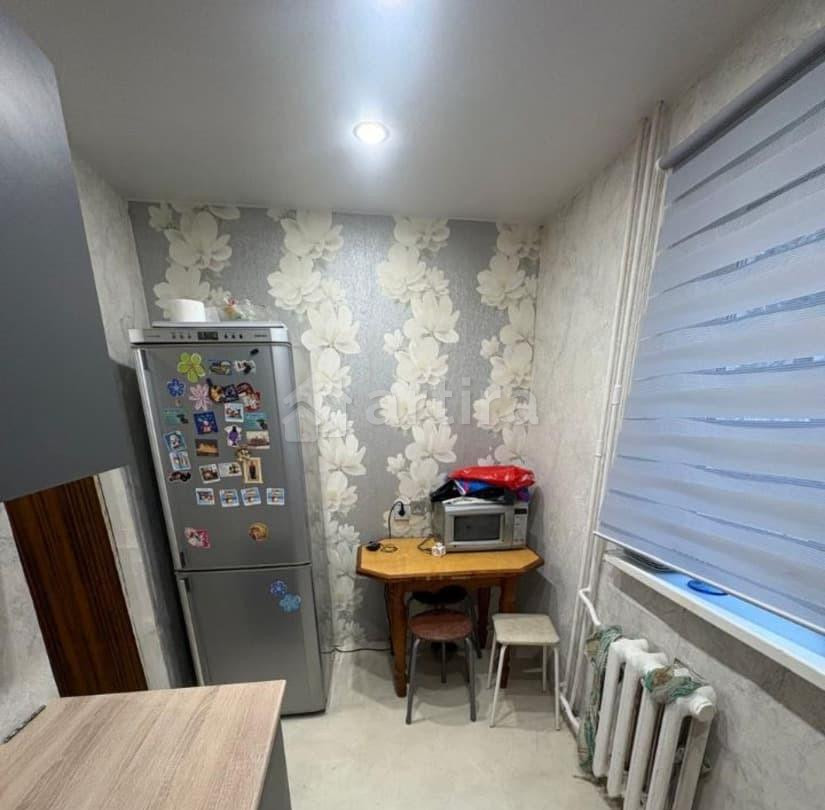 Комната, 60 м2, 1/5 эт. Екатеринбург - изображение 2