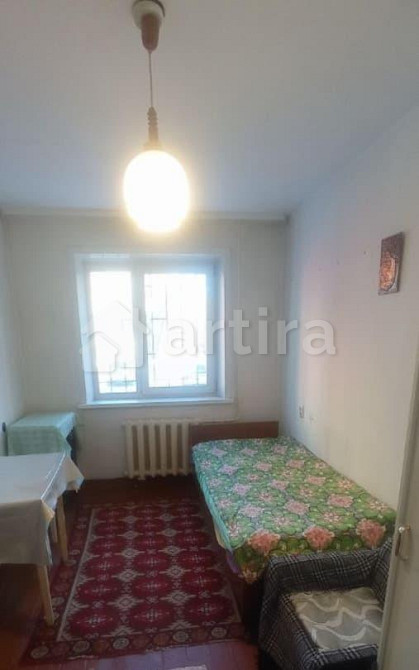 Комната, 12 м2, 1/5 эт. Иркутск - изображение 1