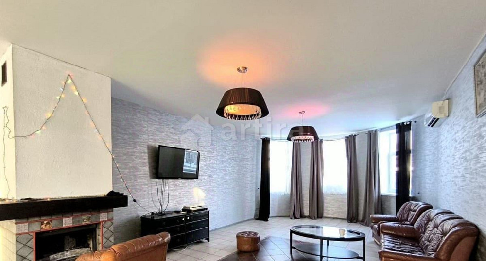 Дом, 330.3 м2, 10 соток, 3 эт. Санкт-Петербург - изображение 2