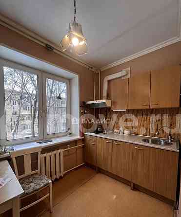1-комн. квартира, 32 м2, 3/5 эт. Москва