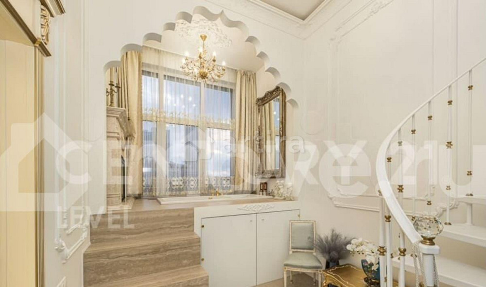 4-комн. квартира, 152 м2, 1/36 эт. Москва - изображение 2