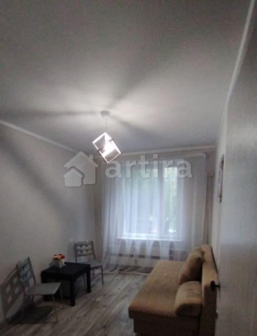 Комната, 11 м2, 2/9 эт. Москва - изображение 1