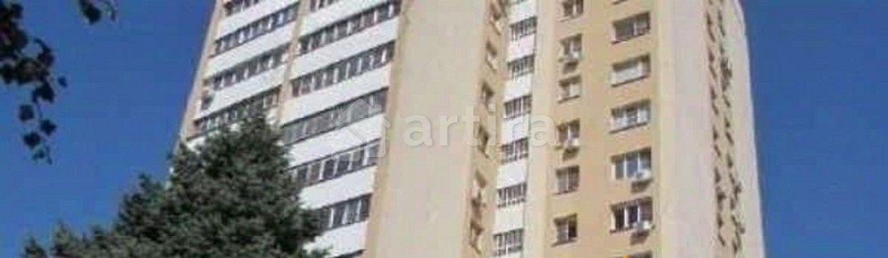 Комната, 15 м2, 10/17 эт. Ростов-на-Дону - изображение 1