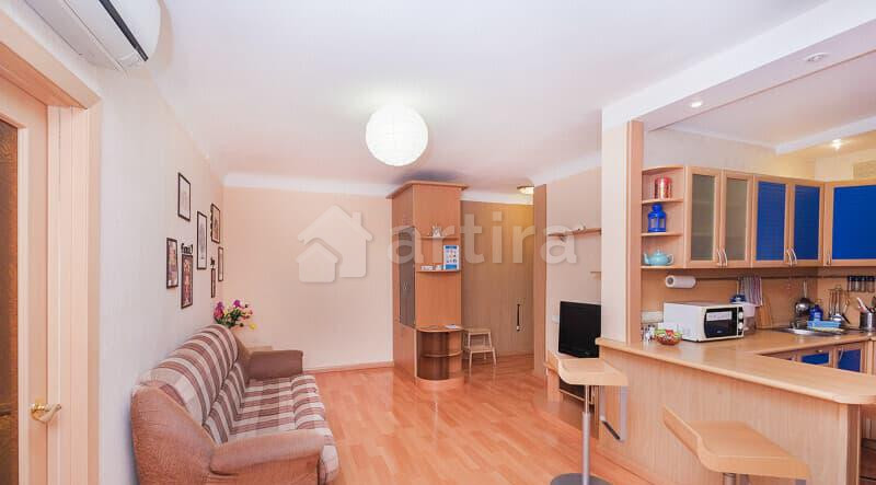 2-комн. квартира, 50 м2, 3/5 эт. Новосибирск - изображение 2