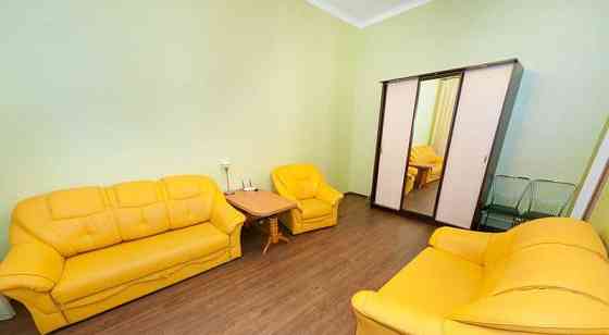 2-комн. квартира, 58 м2, 2/2 эт. Феодосия