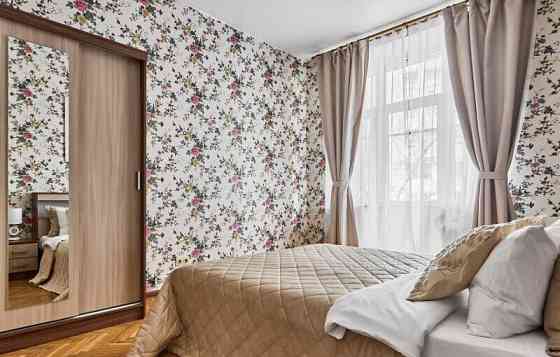 2-комн. квартира, 60 м2, 2/5 эт. Санкт-Петербург