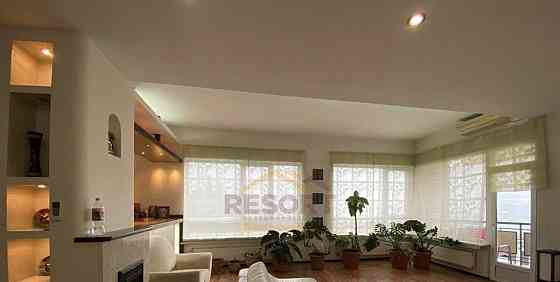 Дом, 230 м2, 10 соток, 2 эт. Ялта