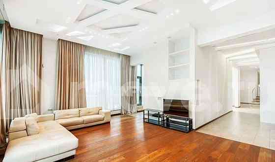 6-комн. пентхаус, 286.2 м2, 10/10 эт. Москва