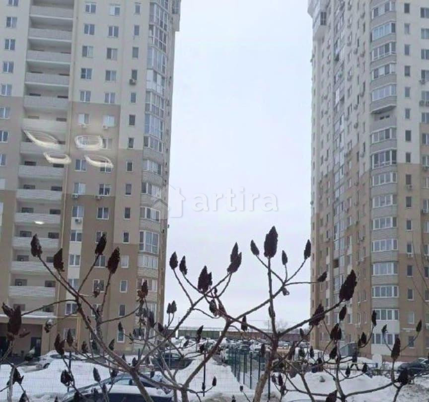 Комната, 28 м2, 1/16 эт. Саратов - изображение 3