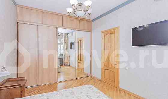 Квартира, 246 м2, 3/6 эт. Москва