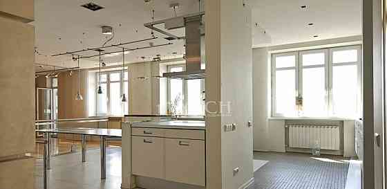 4-комн. квартира, 175 м2, 23/30 эт. Москва