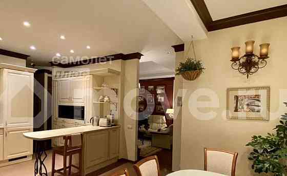 4-комн. квартира, 132 м2, 3/23 эт. Москва