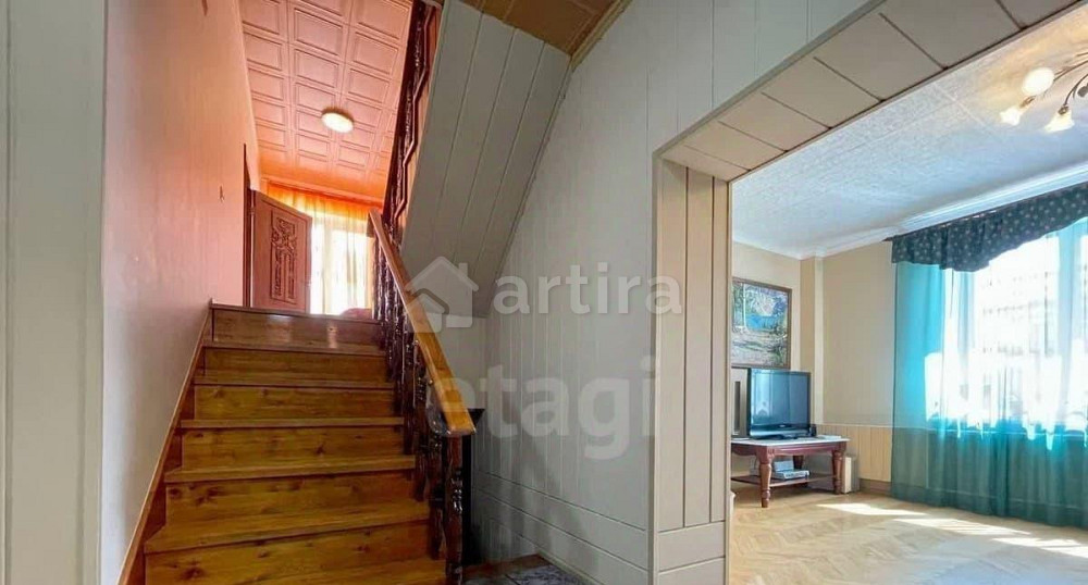 Дом, 210 м2, 9 соток, 3 эт. Кудряшовский - изображение 5