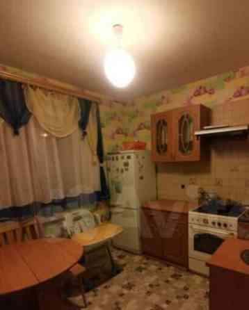 Комната, 15 м2, 3/5 эт. Коломна