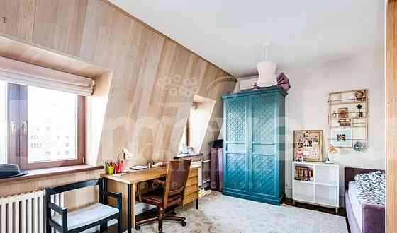 6-комн. квартира, 179.5 м2, 10/11 эт. Москва