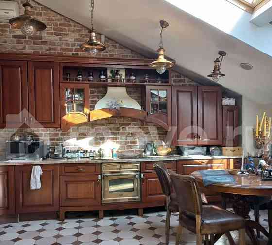 Студия, 62.5 м2, 4/4 эт. Москва