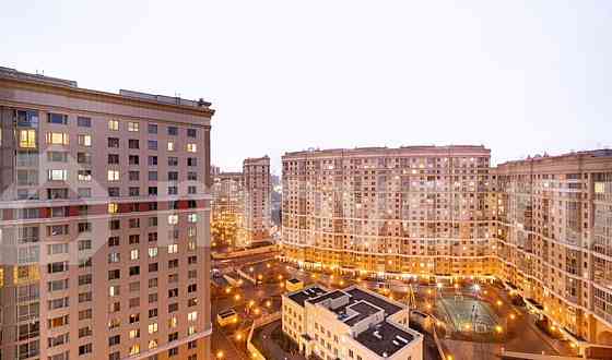 2-комн. квартира, 52 м2, 18/21 эт. Москва